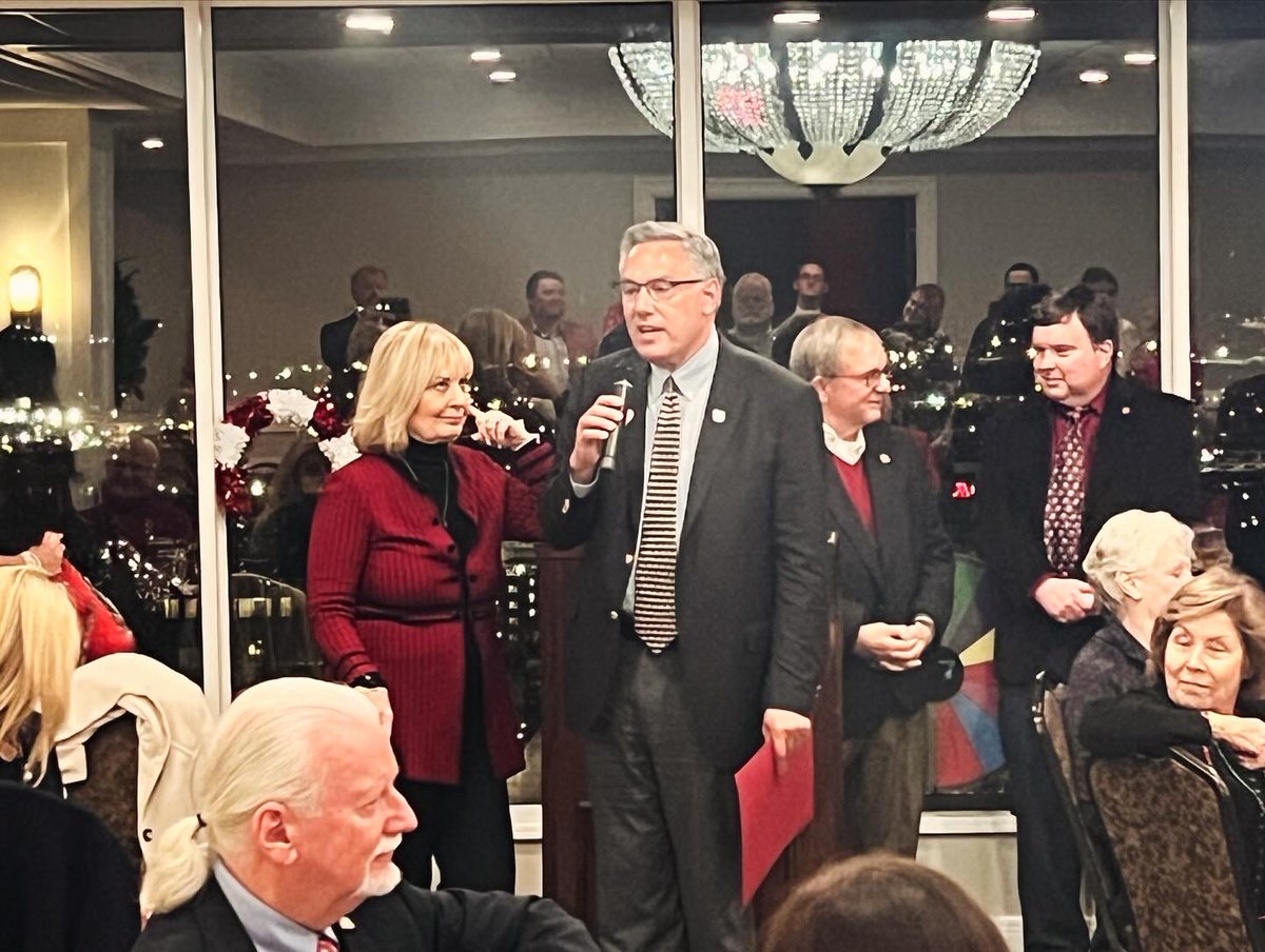 Annual HCGOP Christmas party at @TheWaldenClub  with @BuceesUSA's ugly sweaters.  Fantastic crowd of people fellowshipping!

@tnhousegop @chattanooga_gov  
#tennessee #fellowship #leadership #leaders #tennesseegop #christmas #buccees #holidayparty #chattanooga