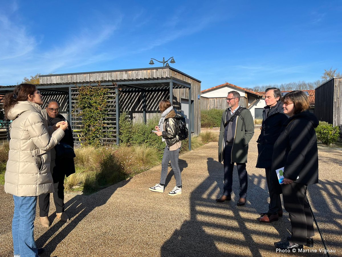 Hier @lecese était en visite dans les #Landes : financement de la perte d’#autonomie, présentation de l’expérimentation du Village Landais #Alzheimer Henri Emmanuelli, service public & offre de services pour les #personnesâgées… Les Landes contribuent ainsi aux travaux du #CESE.