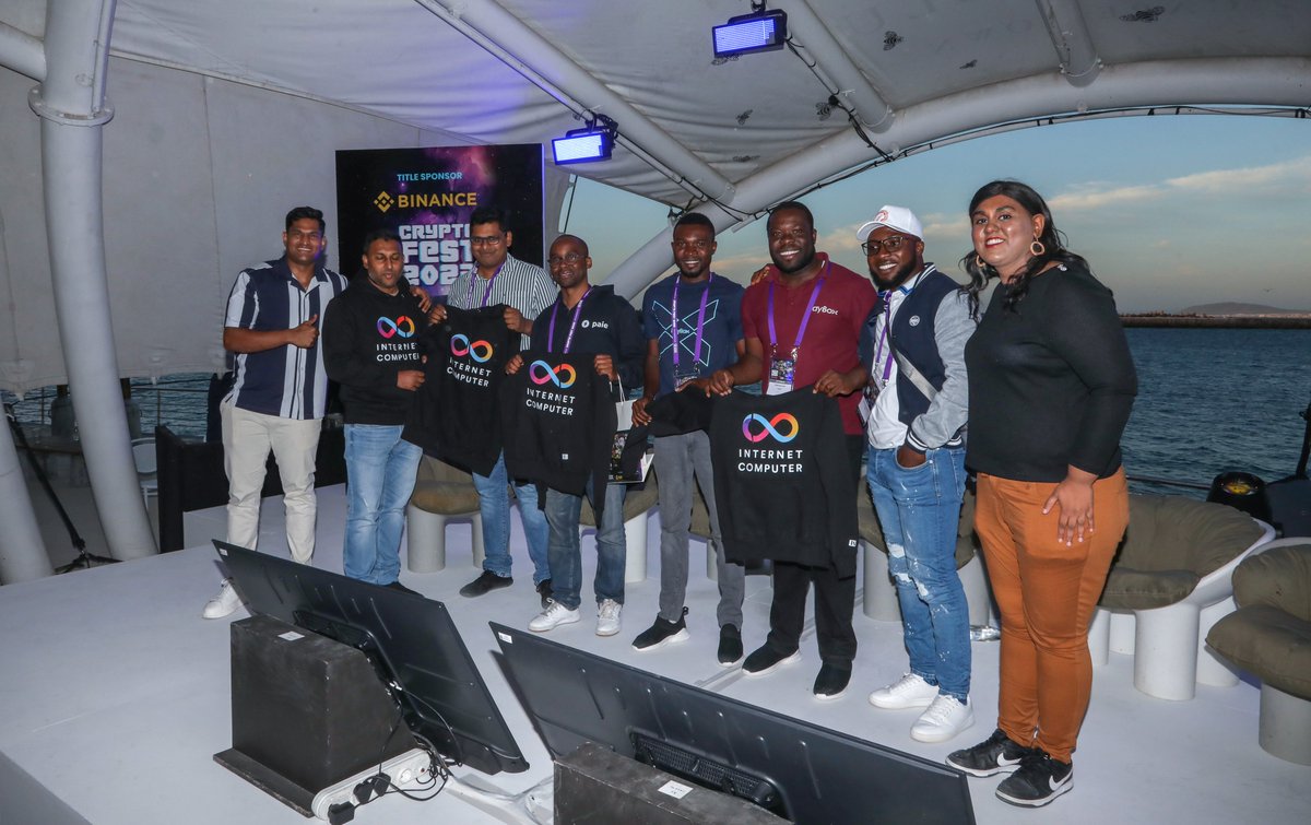 BitcoinEventsCo's tweet photo. 🌟#CryptoFest2023 Highlight #3: Startup Pitch Competition #PitchFest.
🔥5 startups pitched to our panel of judges for grants from our partners: @CV_Labs, @Official_NODO, and @Mzansi Web3 ICP.Hub SA.
🏆@paiemoney walked away as the competition winners! The Paie app allows users to easily access global currencies through fiat-backed #stablecoins, earn interest and grow your savings.
@Naicker_94 @gideongreaves @MW3ICPSA @0xBuilderNerd @FireblocksHQ @dfinity
