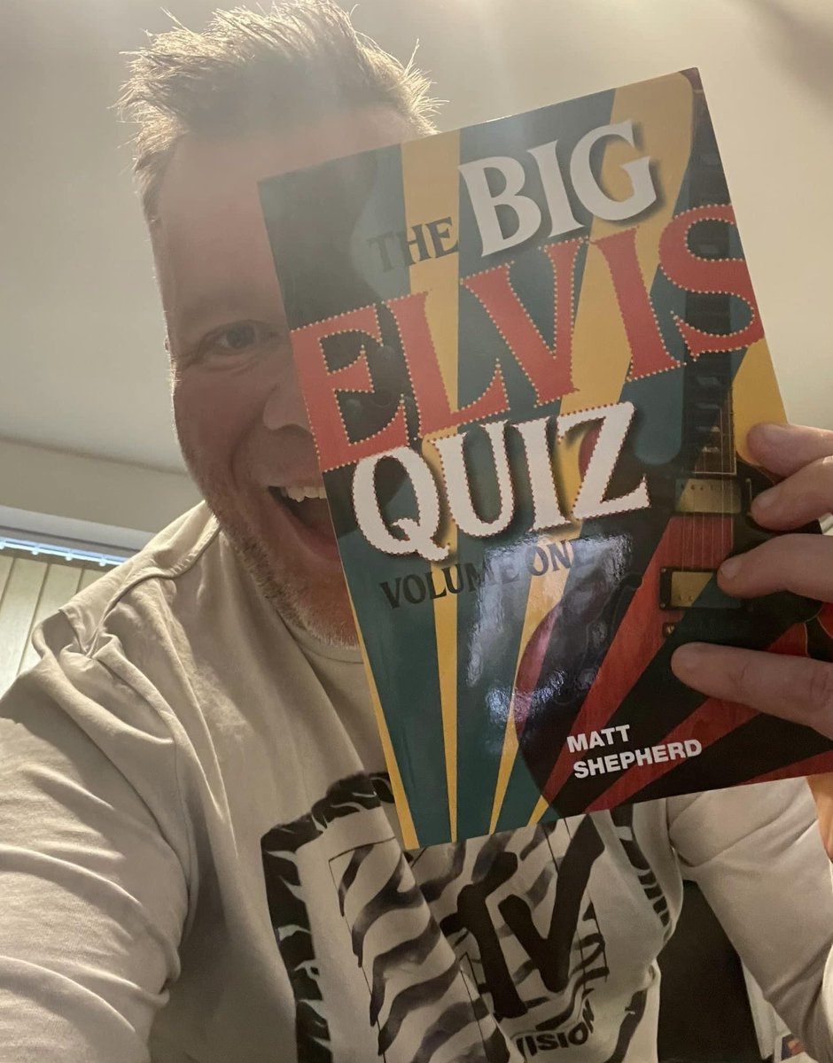 shepadoodledoo's tweet photo. Such a magical feeling to hold your own book for the first time 😊 #ElvisPresley #elvisbook #Christmas2023 https://t.co/CjpIkLRC5t