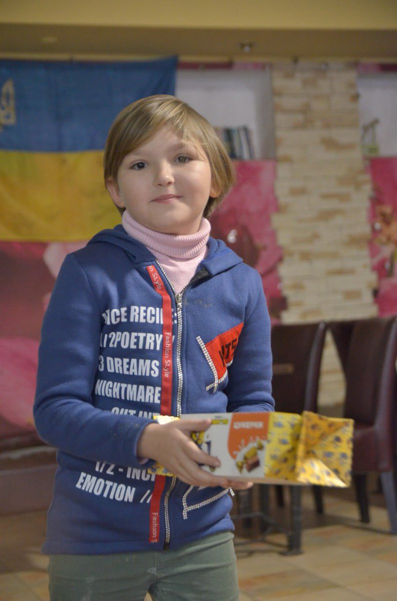 UaEmergencyFood's tweet photo. Yesterday we greeted the displaced children living in collective centers with the Saint Nicholas Day. The smiles and happiness on their faces are the greatest thanks for our efforts.
1/1 https://t.co/cz27QxOim5