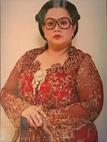 RoseSiames's tweet image. Corporate need you to find the difference between these pictures
#pogvolia