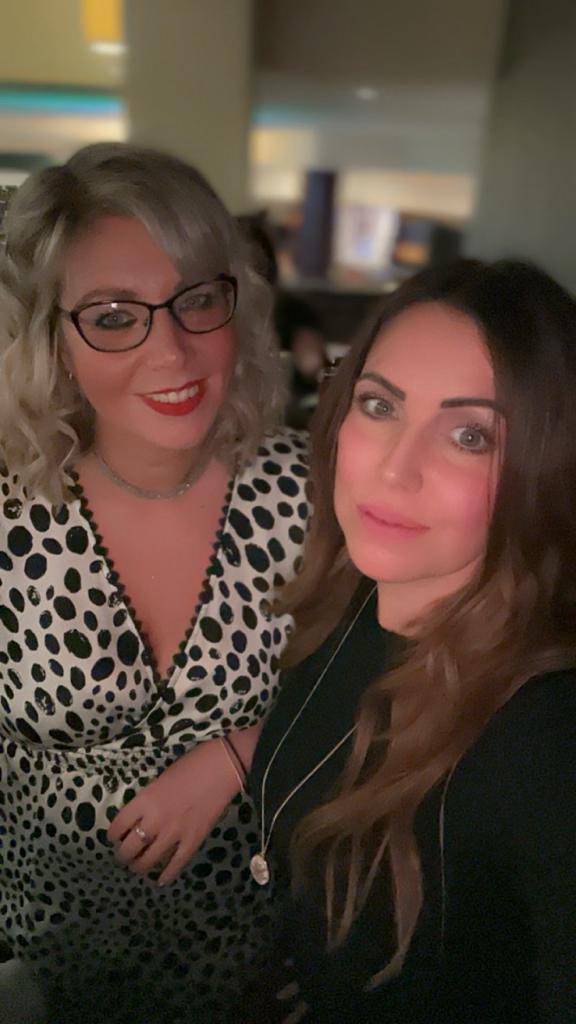 loobyloubell's tweet photo. Ninlou Christmas doo 🌲🥳🎅🏼 https://t.co/uvp8bjEtqi