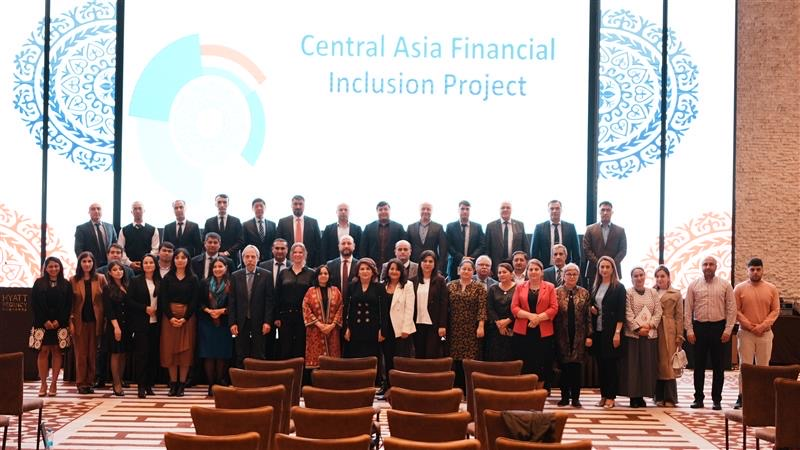 IFC_ECA's tweet photo. As our Central Asia #FinInclusion Project comes to an end, we reflect on the positive changes for the Kyrgyz Republic and Tajikistan:
📊 National FinInclusion Strategies approved &amp; being implemented 
💳 ~19,500 deposits/loan accounts activated, valuing $15.2+mln
@SwissTajikistan https://t.co/a9lvUJrZU9