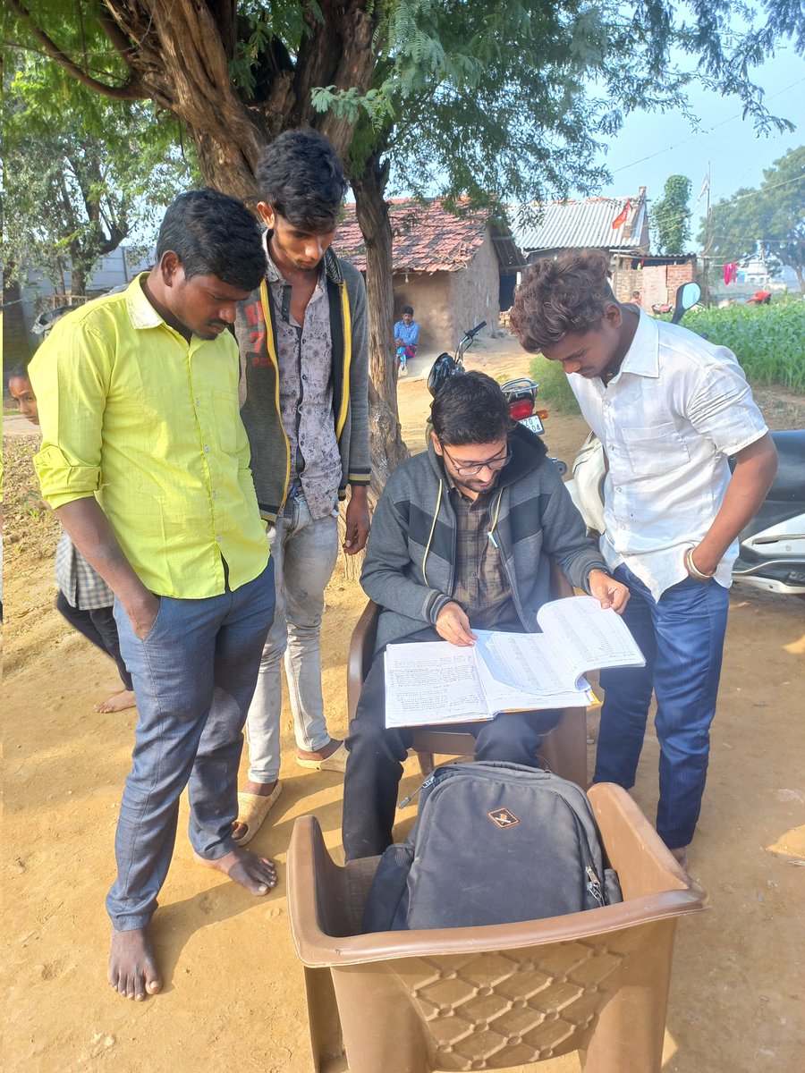 House to house field verification
Verify PSE, DSE voters 
@CEOGujarat
@ECISVEEP
@SpokespersonECI
#SSR2024 #RegisterToVote #AVSAR2024

 #ECI #ECISVEEP #Gujarat #DeshKaForm