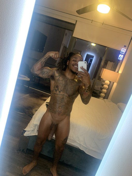 gained some weight for the winter https://t.co/5Z4LsXRBXV