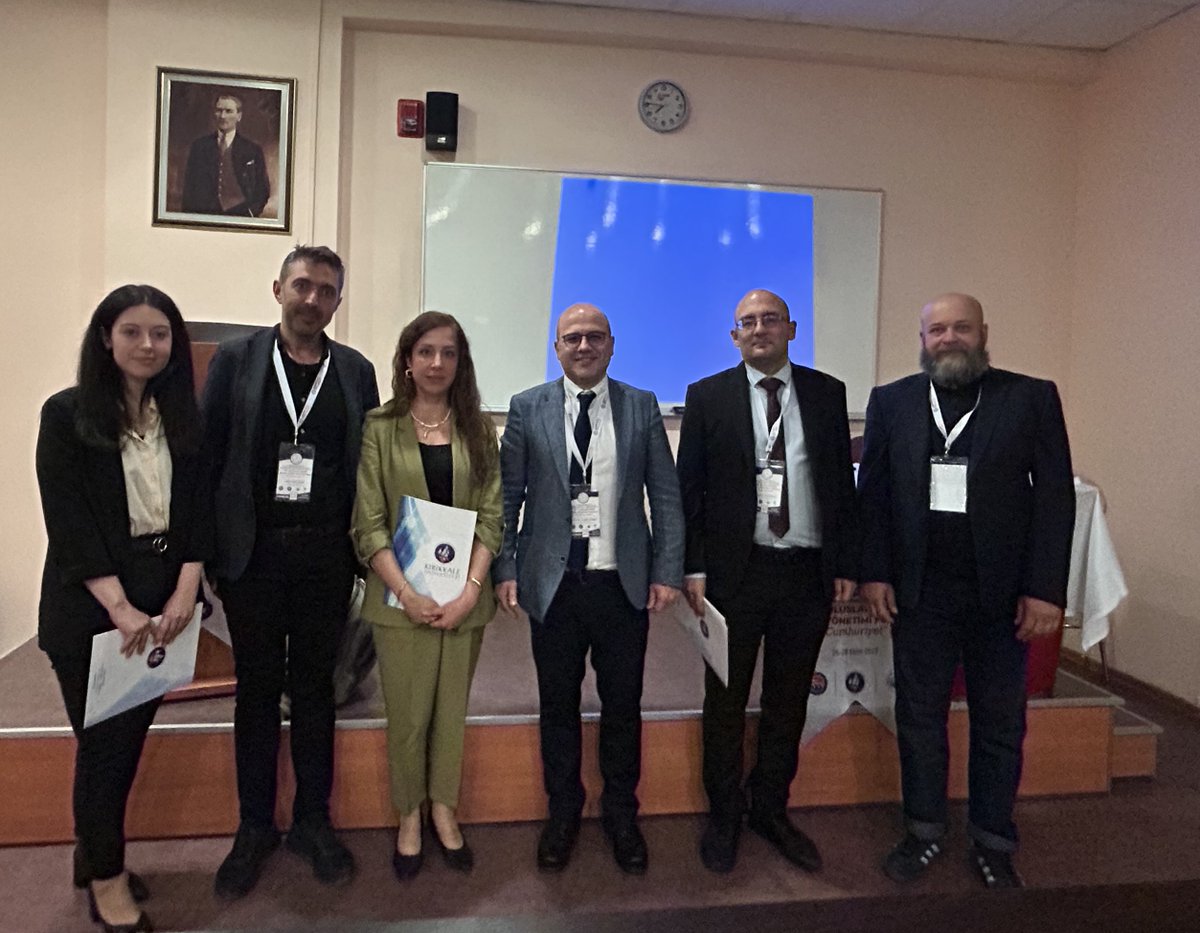 BAU Kıbrıs, Yönetim Bilimleri ve Kamu Politikaları Araştırma Merkezi (YÖPAM) Müdürü Yrd. Doç. Dr. İsmail Bahadır TURAN “Alman Federalizmi: Kökenleri ve Yapısı” başlıklı bildirisiyle Kırıkkale Üniversitesi tarafından gerçekleştirilen kongreye katıldı. 
#kayfor #baucyprus