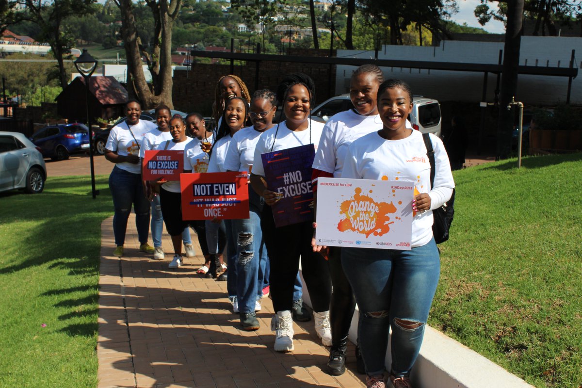 unwomenSA's tweet photo. Happening now 🙌🏽

There is #NoExcuse for violence against women and girls. UN Women South Africa MCO, in partnership with @UNAIDS_ZAF, #YoungWomenForLife and the @NorAmbSA our host. The commemorative event will host an inter-generational dialogue on ending #GBV &amp; #HIV. 

#16Days https://t.co/boATT6M41r