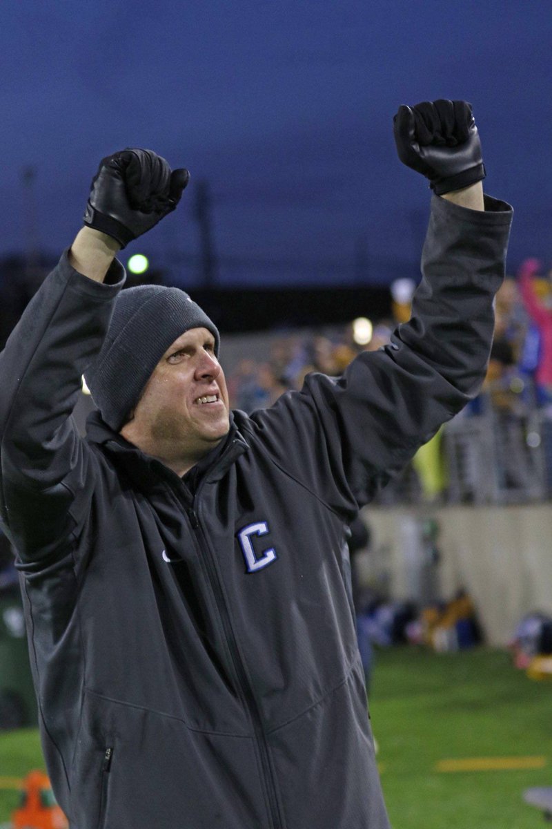JoshuaMorgret's tweet photo. Four years ago today, Clyde won the Division IV state championship in dominating fashion over Licking Valley, 42-14. https://t.co/oWjBJtptnu