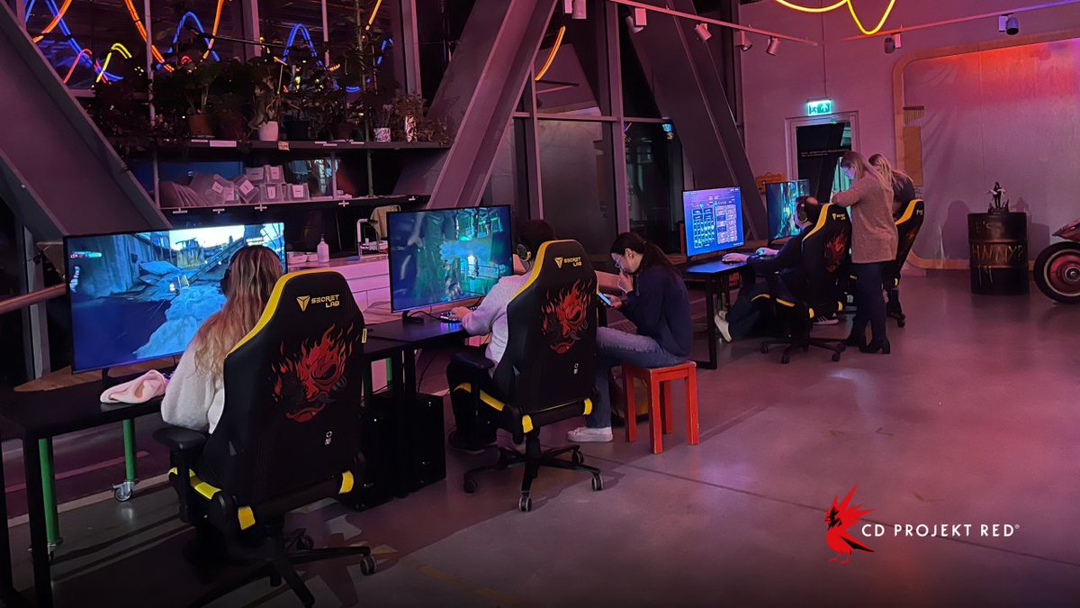 CD PROJEKT RED tweet media