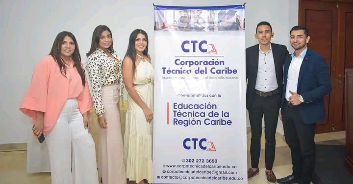 👨🏻‍🎓🎓📌🏷️✍️ En un fin de año lleno de retos emocionantes, nos alegra compartir el disfrute de la cena protocolar ceremonial, #PROMOCTC2023. Una experiencia especial. 
#PromoCTC2023
