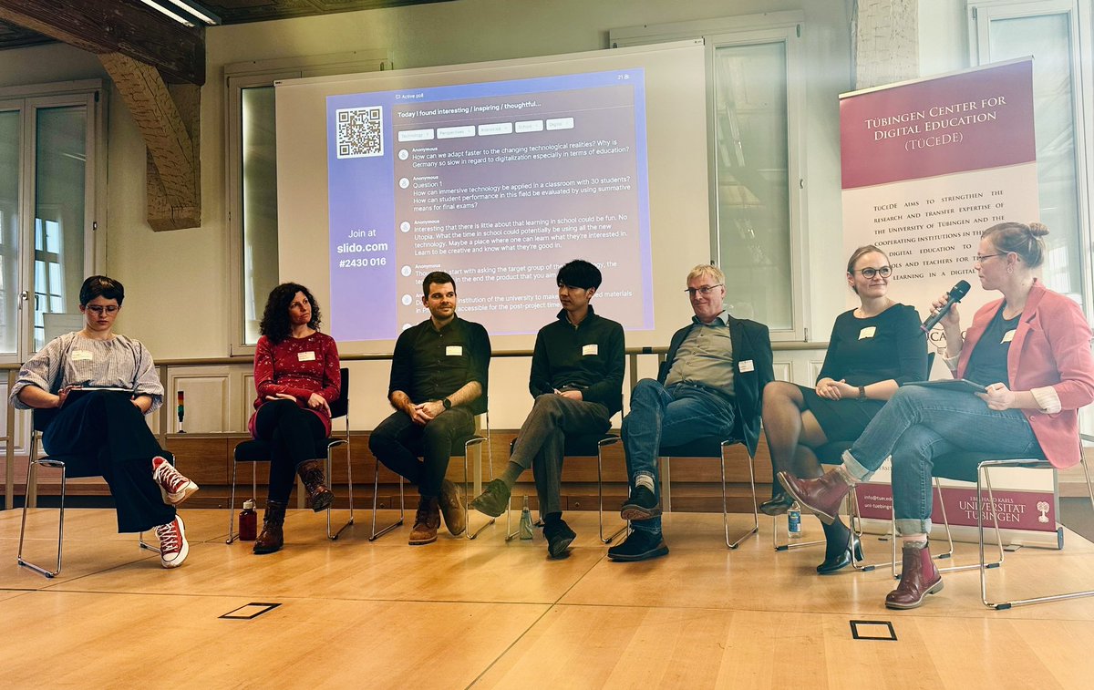 Panel discussion on “Shaping Digital Education Together - A Feasible Dream or an Elusive Aspiration?” with all our today’s keynote speakers as last highlight of our digital education day! 💬💻📱

#digital #education #media #DigitalEducationDay #DigitaleBildung #interdisciplinary