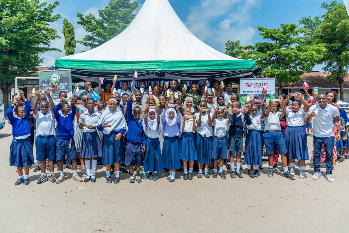 GAIN_TANZANIA's tweet photo. After months of planning and production... we have finally pilot tested Fortified yoghurt in Tanzania earlier today. 

- A very exciting milestone under the greening project that is making yoghurt more nutritious, safe and affordable. 

#StayTuned to see more. https://t.co/j0nypdjhqK