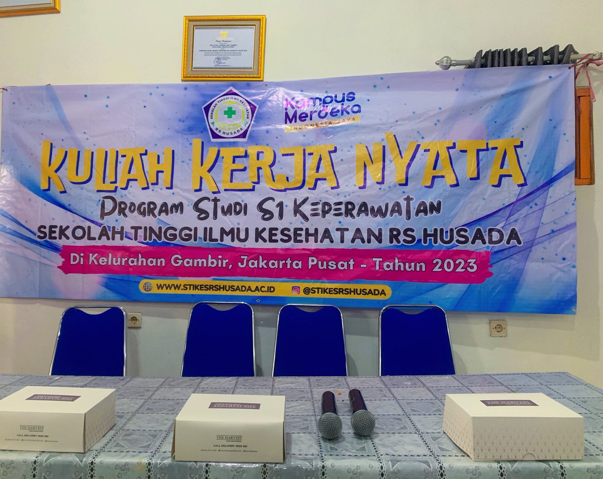 hardinlaramba's tweet photo. Kuliah Kerja Nyata atau biasa disingkt KKN mrpkn bagian dri kgiatn pengbdian kpd msyrkt. Sehingga dlm pelaksanaannya mahasiswa dituntut utk aktif bersama msyrkt, mengidentifikasi potensi dan menangani mslh srta mampu mmbrkn solusi ats maslh yg ditmukn di msyrkt

Selamat berkarya! https://t.co/a5ivUu2wsV