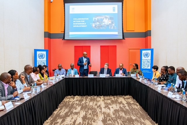 ASteiner's tweet photo. Pleased to engage with Civil Society Organizations in #Rwanda on collaborative action for sustainable development. 

Together, we explored avenues to accelerate the #GlobalGoals. I reaffirmed @UNDP’s commitment to support CSOs to fulfill their mandate. https://t.co/0GcCYS0DKl