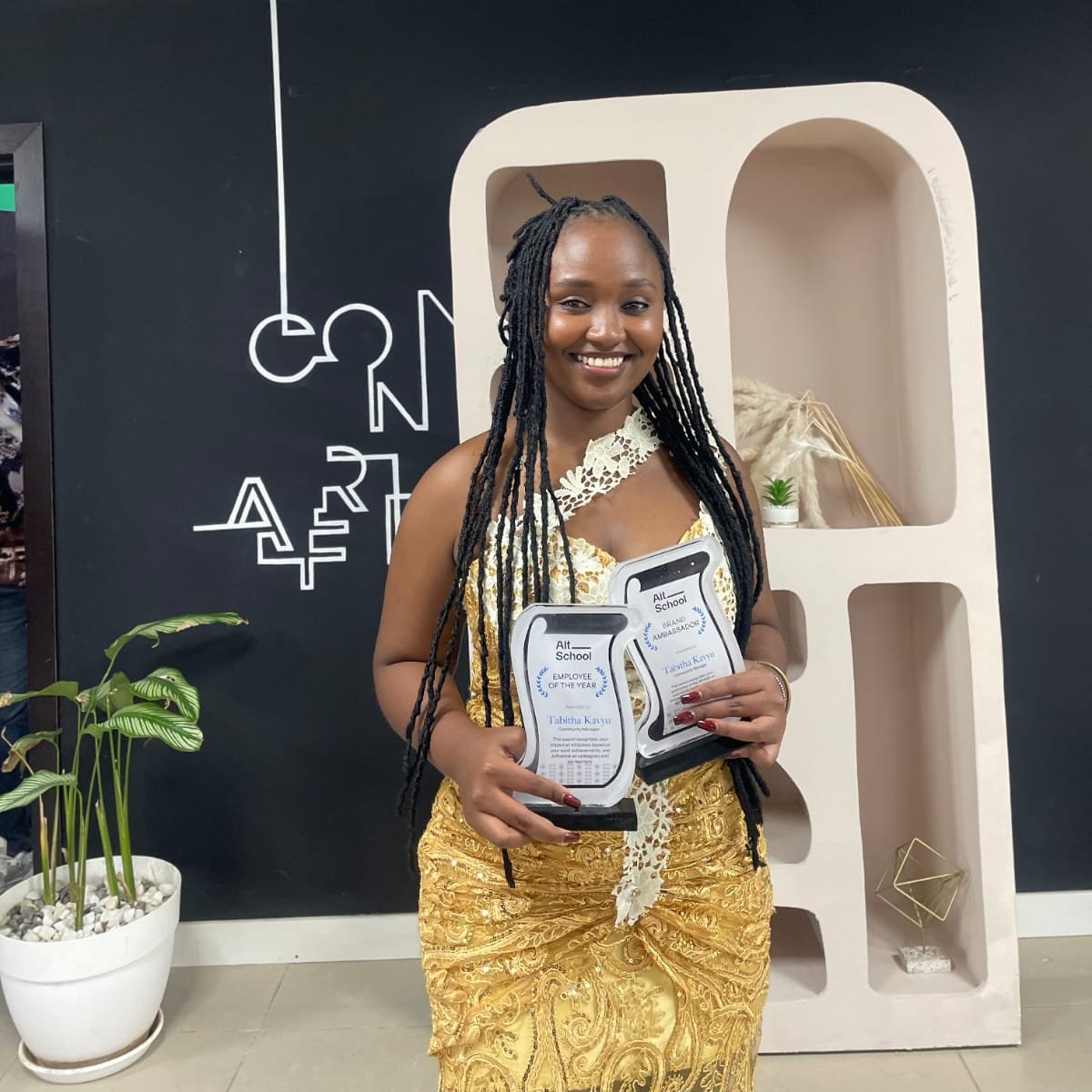 Jerry Z (@ukejerry) on Twitter photo Superstar <a href="/TabithaKavyu/">Tabitha Kavyu</a> came all the way from Nairobi🇰🇪 and bagged 2 awards for the year <a href="/AltSchoolAfrica/">AltSchool Africa</a>.
1. Employee of the year
2. Brand Ambassador
Well deserved👏🥳 Superstar <a href="/TabithaKavyu/">Tabitha Kavyu</a> came all the way from Nairobi🇰🇪 and bagged 2 awards for the year <a href="/AltSchoolAfrica/">AltSchool Africa</a>.
1. Employee of the year
2. Brand Ambassador
Well deserved👏🥳