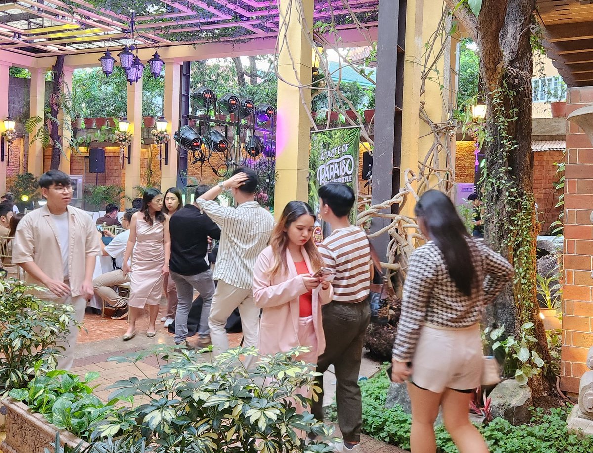 paraisobeerph's tweet photo. Excitement fills the air as guests enter our paradise.

#ParaisoCalendarGirl2024 #ParaisoNadineLustre #ATasteOfParaiso https://t.co/ecKGT6qc5M