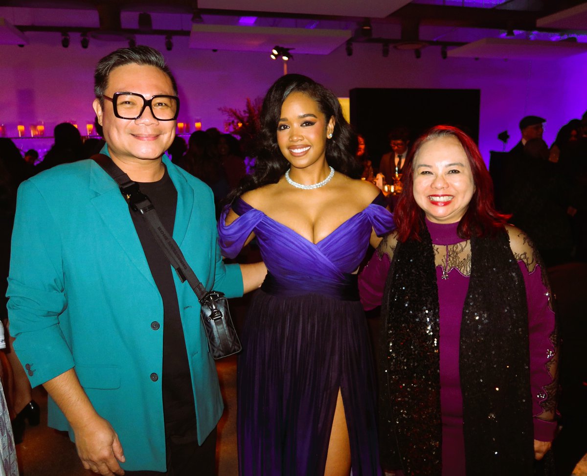 jrnepales's tweet photo. Watched @TheColorPurple for the second time again tonight at the premiere! The audience couldn't help but applaud every song number! @Oprah @HERMusicx @colmandomingo #DanielleBrooks #BlitzBazawule #ScottSanders W/@nepalesruben @jonasofmercator https://t.co/QtO4pDVa7R