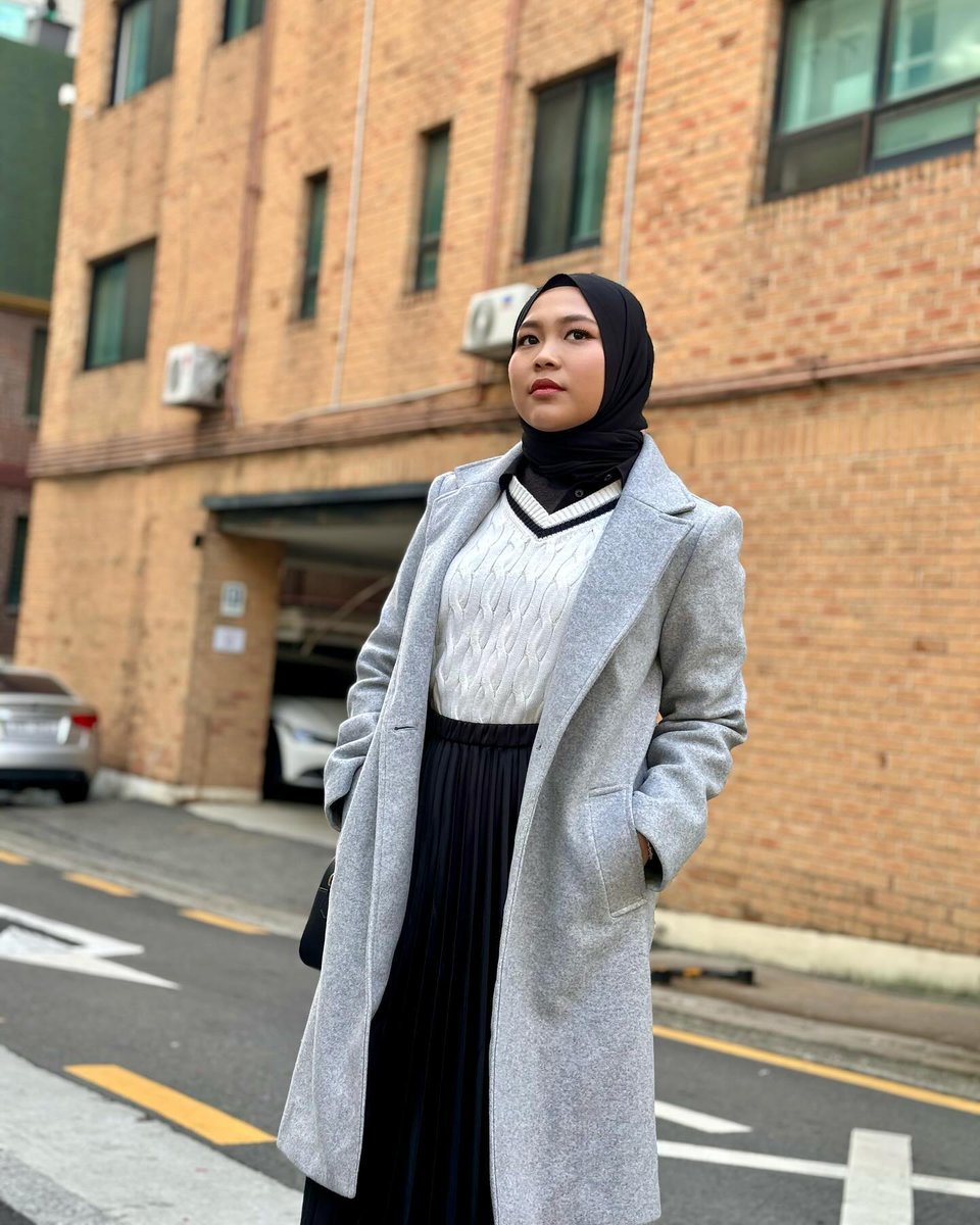 Haii Selfitta mana suaranya

#DKxSELFIcollab di #DangdutKpop29ther
#DONGHYUK <a href="/_dong_ii/">그냥</a>
#SelfiYamma <a href="/SelfiYammaLIDA/">Selfi Yamma LIDA</a>