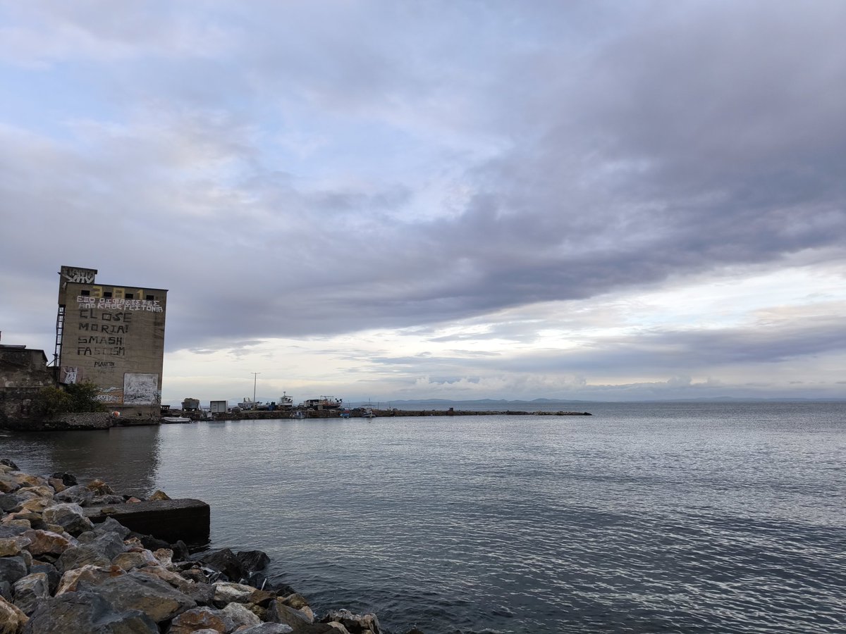 UrbanExplorer7's tweet photo. 12/30 pre-christmas dive project
Every day, something new
#winterswimming #openwater #diveproject https://t.co/4beODjkHUV