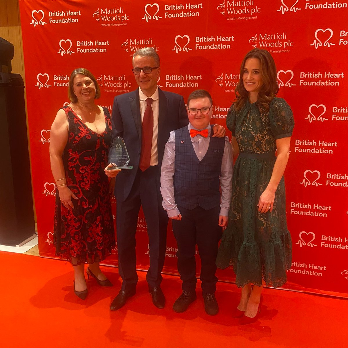 Join us in congratulating Professor Massimo Caputo, winner of this year’s Research Story of the Year at @TheBHF Heart Hero Awards! 💓🔬🏆 Professor Caputo developed a new type of ‘heart plaster’ to revolutionise surgery for children with congenital heart disease.