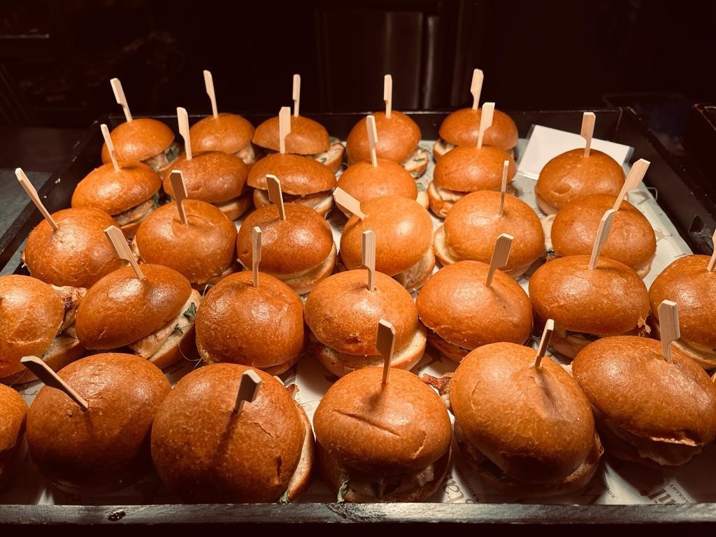 Capsticks Housing tweet media