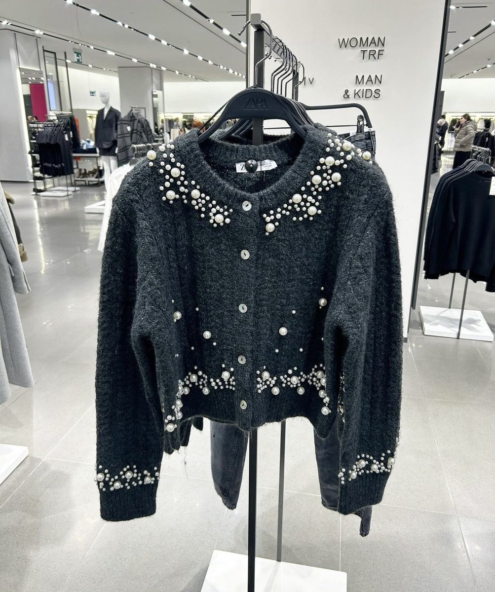 notesfromgee's tweet photo. New in Zara ✨ https://t.co/m9unEQcQcc