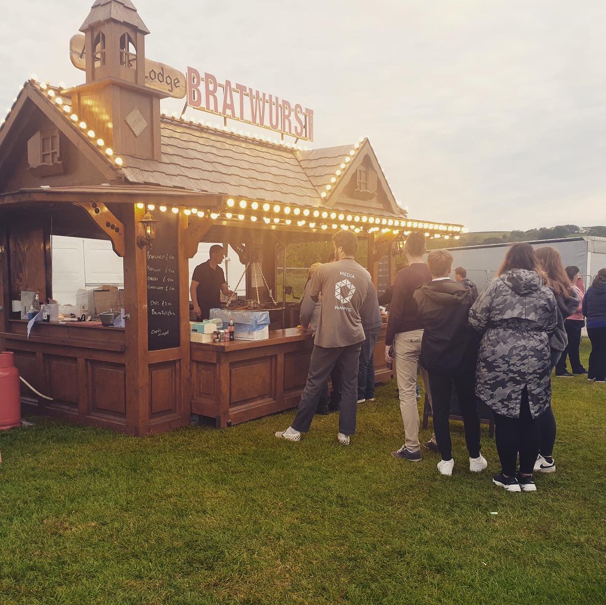 event_catering's tweet photo. ☀️ This years festival season was one to remember! From Big Church to Boomtown and everything in between, we were slinging our great food up and down the country! ☀️ 

🍔 For information on bringing our smoked meats, burgers, hot dogs and more to your event send us a message! 🍔 https://t.co/PZYfsH70hQ
