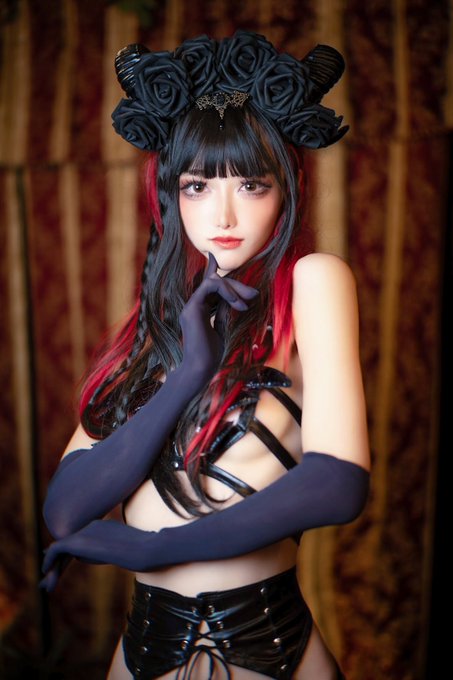 コスプレイヤーしろさきのTwitter画像2