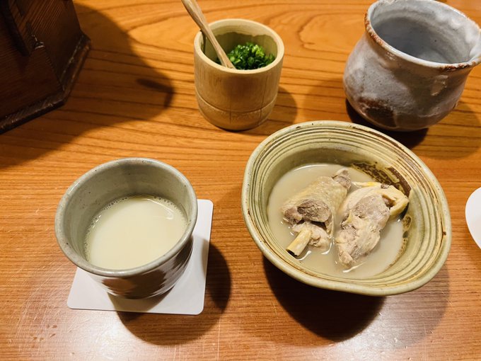 水炊き同伴✨🥂🍾✨ 最高すぎ☺️ 今夜ママは20:30くらいの出勤です！ https://t.co/18HF1dPf0O