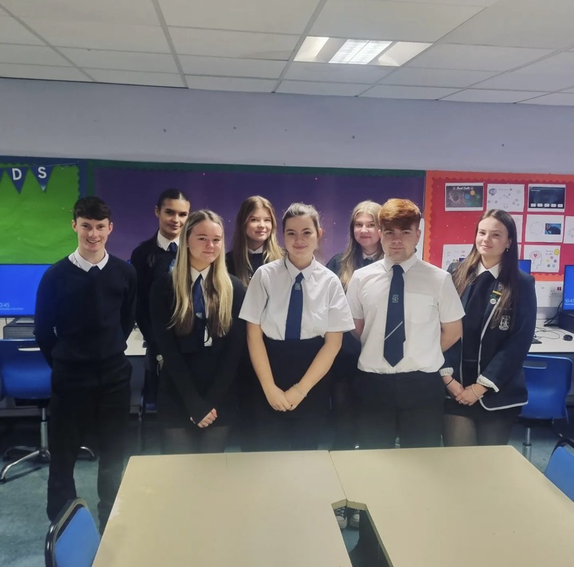 _Hive25's tweet image. Some of the team that will be at Braehead tonight 🎄. Make sure you come say hi 😊