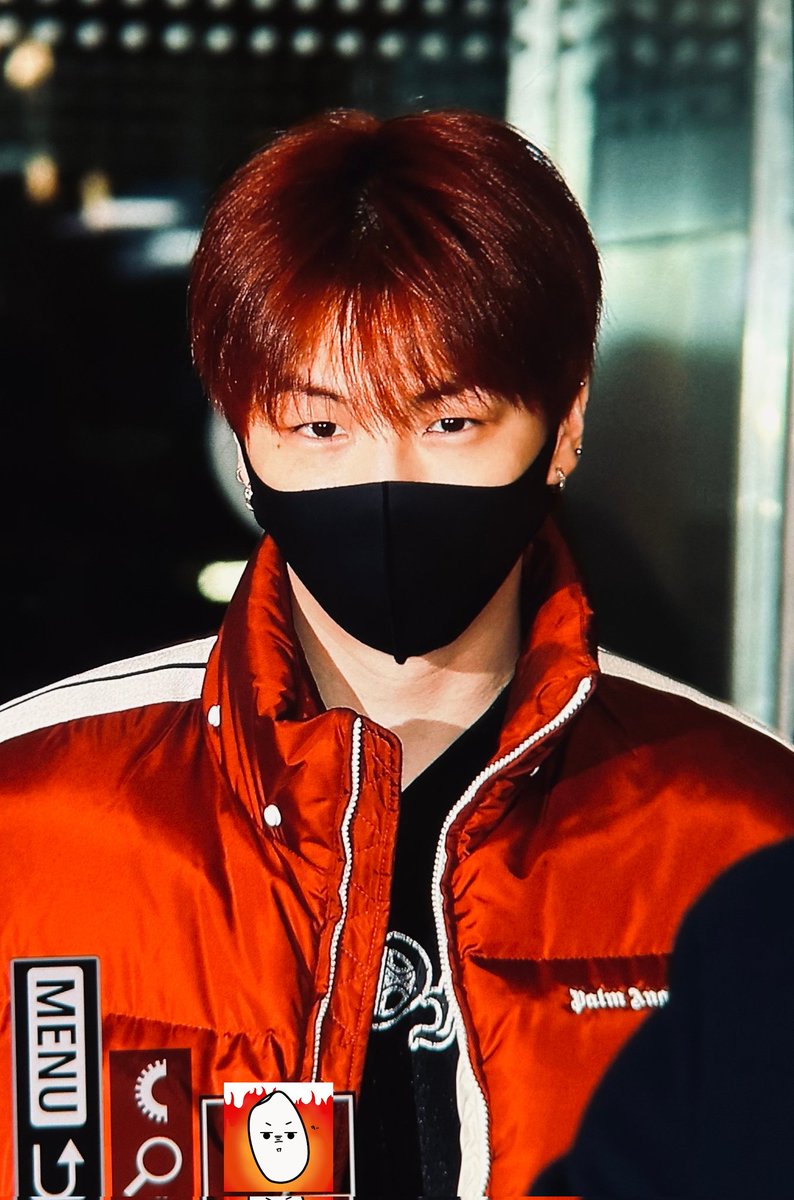 RiceTo222's tweet photo. 231207 공항 강다니엘 KANGDANIEL https://t.co/Zh93zba3jr