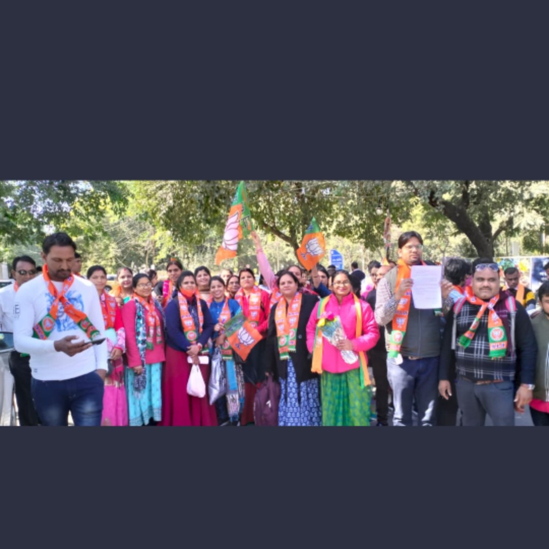 <a href="/OfficeofSSC/">Office of Shivraj</a> <a href="/narendramodi/">Narendra Modi</a> <a href="/ChouhanShivraj/">Shivraj Singh Chouhan</a> #mptet_2018_पद_वृद्धि_कर_पूर्णकरें
माननीय मुख्यमंत्री शिवराज सिंह जी चौहान सत्ता में आने की आपको बहुत-बहुत बधाइयां शिक्षक भर्ती 2018 उच्च माध्यमिक और माध्यमिक में पद वृद्धि कर पात्र अभ्यर्थियों को नियुक्ति पत्र प्रदान करें।
<a href="/AmitShah/">Amit Shah</a>  <a href="/ChouhanShivraj/">Shivraj Singh Chouhan</a> <a href="/vdsharmabjp/">VD Sharma</a> <a href="/JM_ScindiaFC/">Jyotiraditya M. Scindia</a>