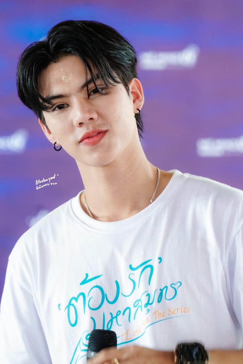 AttentionPeat's tweet photo. 6.12.23 - 🌊🐶 | สมาคมชาวปักษ์ใต้⚓️

ฮัมไมหล่อแทร่! พี่ฐิโตแล้ว เป็นพี่ฐิ 2 ขวบ >< 

ミ☆ @fort_fts ☆彡
FortPeat New Series 
#บวงสรวงต้องรักมหาสมุทร 
#ฟ���ร์ดฐิติพงศ์ #FortFTS #ComeFortZon https://t.co/p8Q8Qkql7p