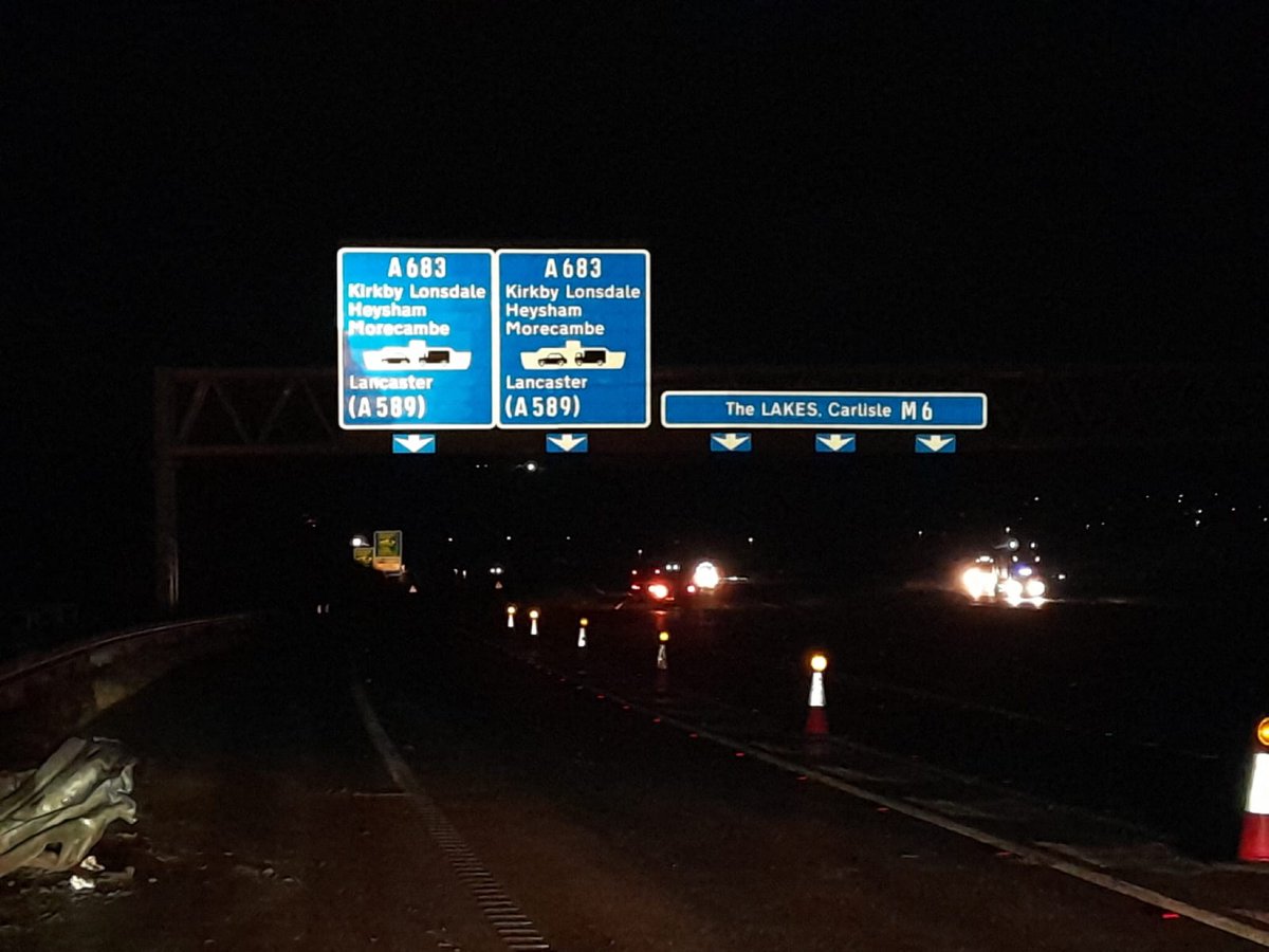 LancsRoadPolice's tweet photo. T2RPU have been dealing with this HGV which crashed off the M6 northbound at junction 34 overnight. Thankfully there were no injuries. Sorry to those drivers who were disrupted by the delays. #MN09. #MN38. #HT57. https://t.co/JyGth6l9O5