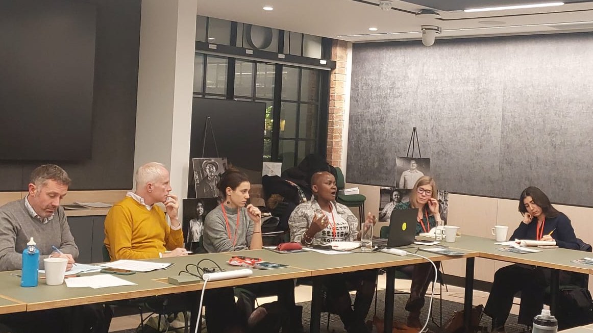 Our big week of advocacy with a cross-regional group of inspirational human rights defenders continued yesterday!

At a round table with NGOs, human rights lawyers &amp; donors,we discussed how the international community can best support grassroots activism.
#DefendDefenders #HRDs