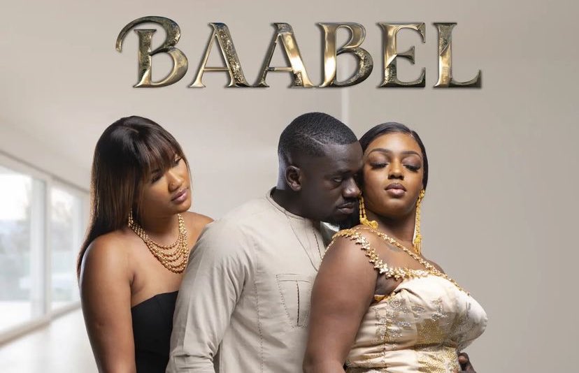 senegalseries's tweet photo. #Baabel une originalité à la sénégalaise retrouvée.

Nous n’allons pas pour le moment entrer dans les détails de l’écriture. Mais l’idée d’une famille que tout oppose. Entre hypocrisie, duperie, supercherie règne de l’amour et l’humour. 

Nous y reviendrons. 

🎩 Marodi. https://t.co/Bt6aDaj2Os