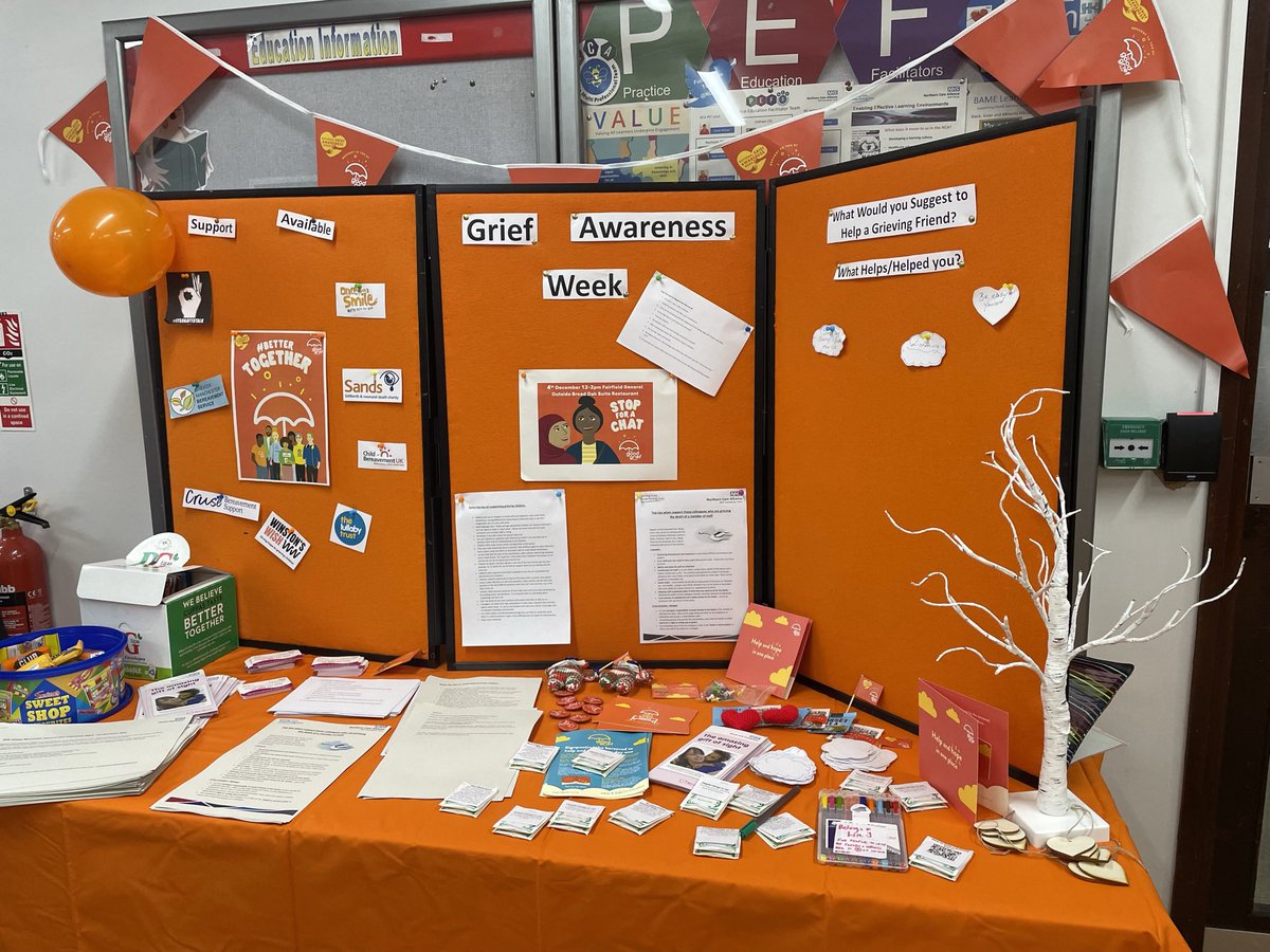 Come and visit the team at Royal Oldham Hospital today 12-2pm #NationalGriefAwarenessWeek @OldhamCO_NHS @NCAlliance_NHS @goodgrieftrust @AliceDa93416470 @VickT75 @ClaireRathmill