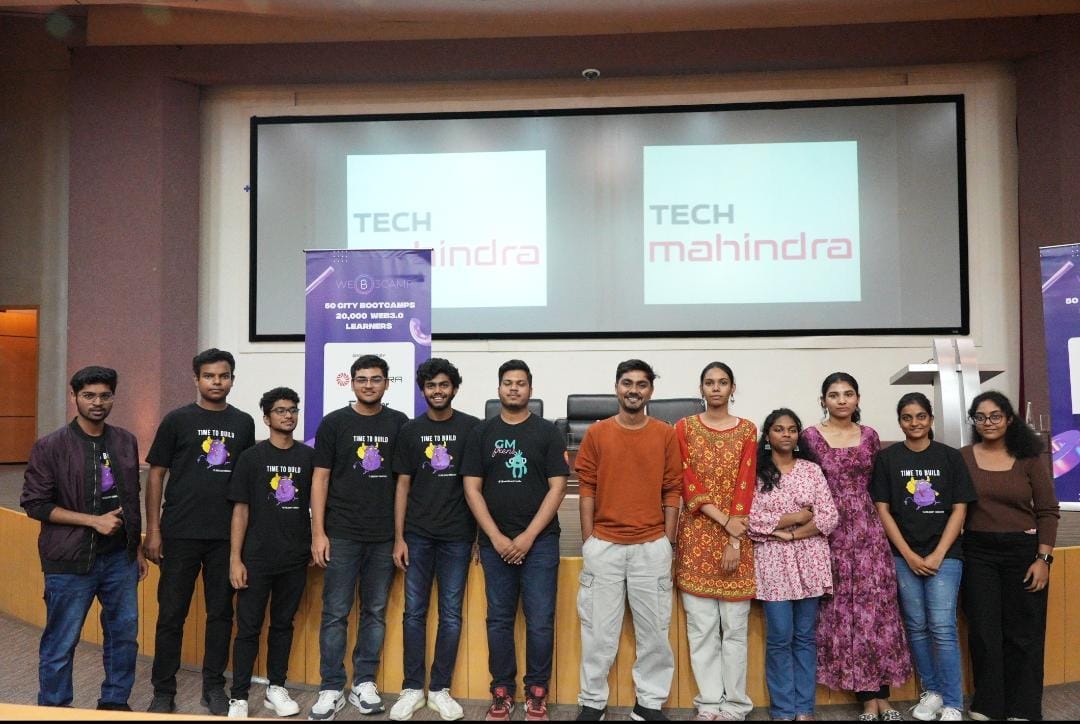 SocialIt31363's tweet photo. Exciting news! GNITS IT students showcased their talent at the Girl Script Foundation Boot Camp at Mahindra University. A big shoutout to our 2nd-year IT students (Anushka, Shreya, Srinija) https://t.co/HQUWkGbPDJ