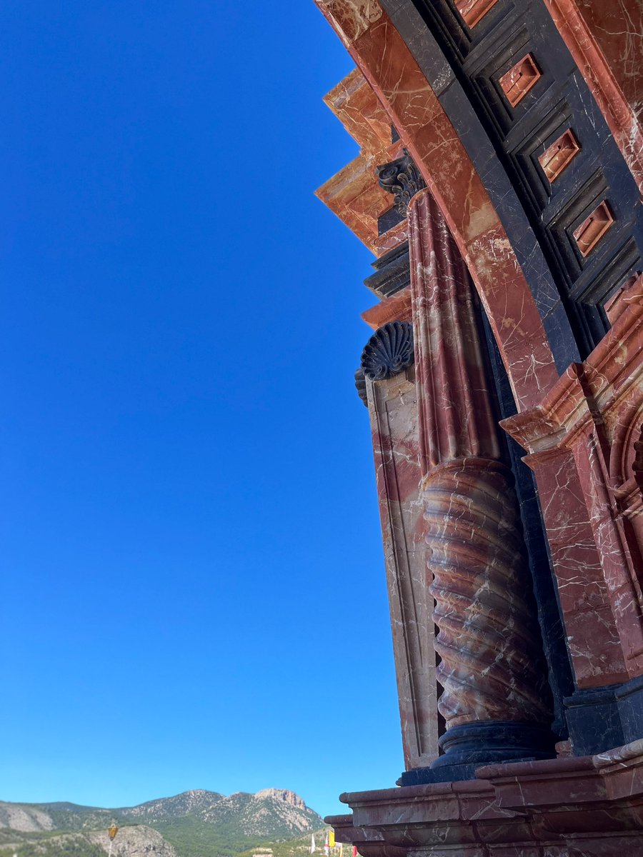 bolo_dsg's tweet photo. No hay nada más que me llene de #OrgulloBarroco que la portada del Castillo y Basílica Santuario de la Santísima y Vera Cruz ☨ de #Caravaca #Murcia🫶🏻 https://t.co/umG9PL2BKC