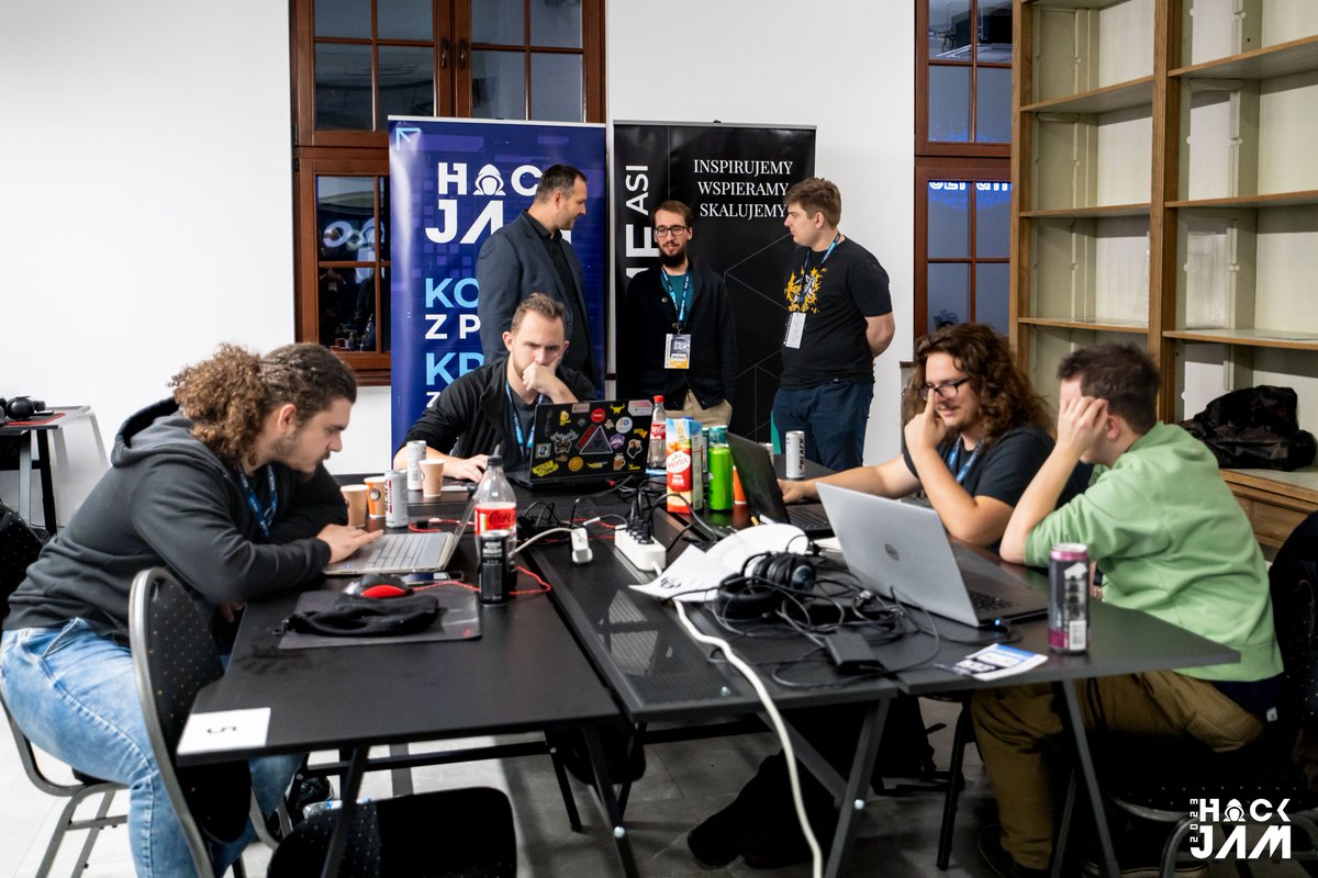 HackJam tweet media