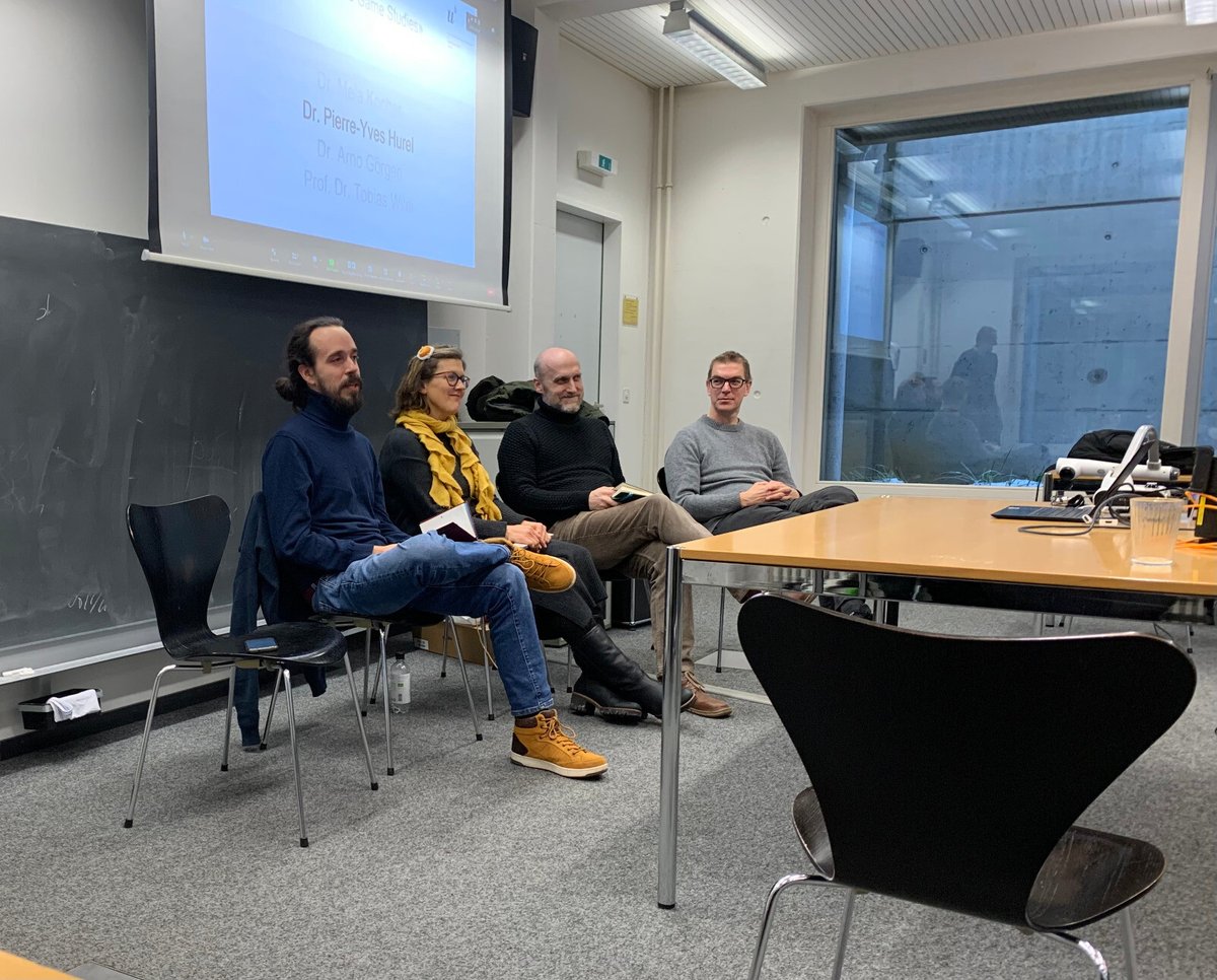 chludens's tweet image. Yesterday we had the last session of a lecture series at the @unibern that was organized by @addrich and @thist. The focus was on perspective on #VideoGameStudies from the #DigitalHumanities