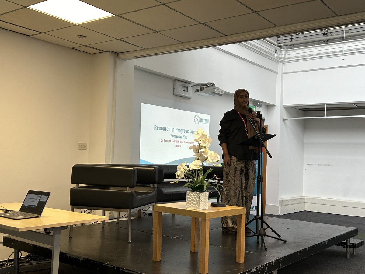 Next up at RiP London we are hearing from Dr Faduma Abdi, London School of Hygiene and Tropical Medicine (@LSHTM), presenting their abstract titled 'Cholera in South-Central Somalia: Geographical distribution and risk factors for disease severity' #RSTMH2023 #globalhealth