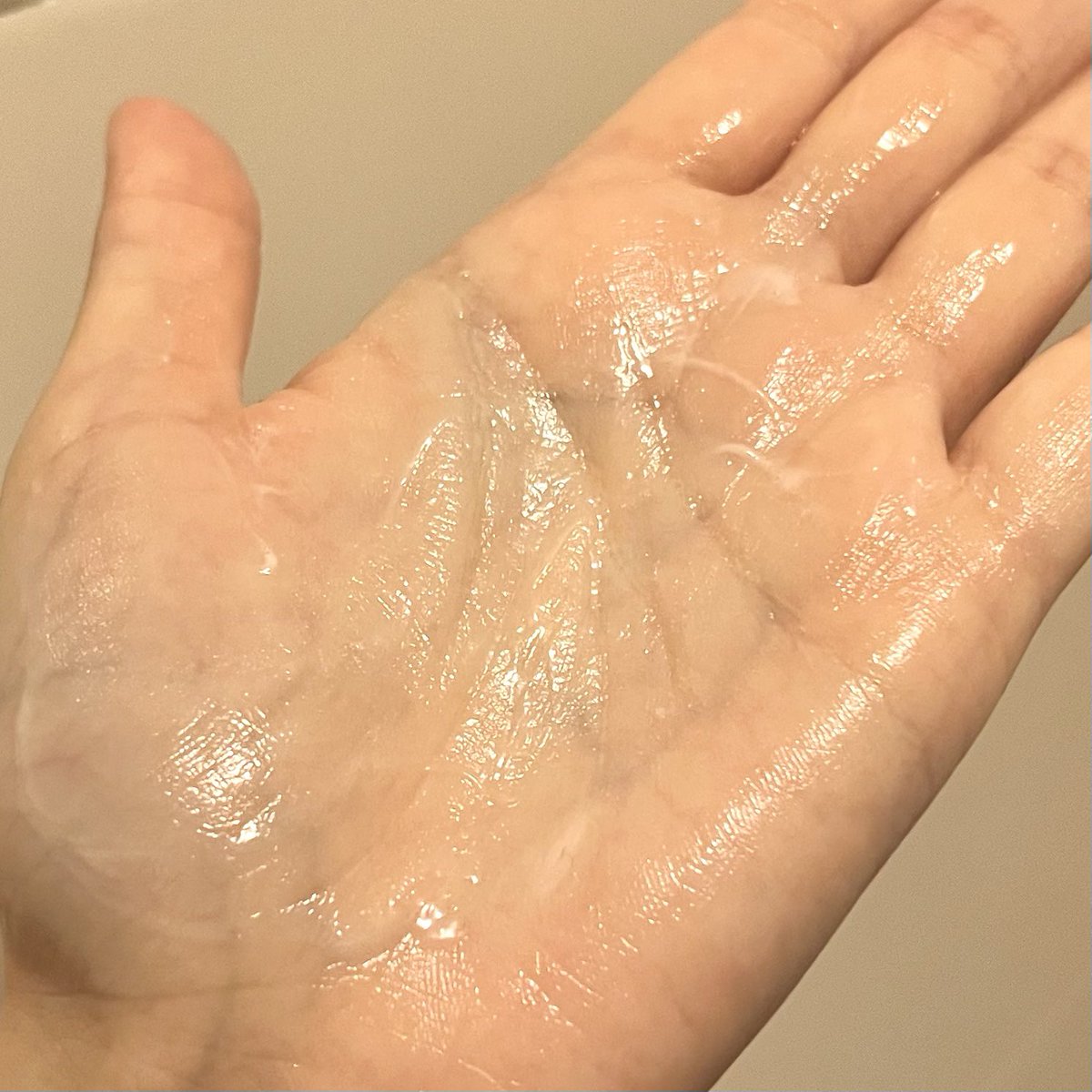 smilexjynx's tweet photo. ขวดนี้ดีเลยอะ Cetaphill gentle skin cleanser เป็นสูตรที่เหมาะสำหรับผิวแห้ง เป็นเนื้อเจลโลชั่น ๆ ที่ฟองน้อย ล้างออกง่าย ผิวไม่แห้งหลังใช้คงความชุ่มชื้นให้ผิวได้ดีสุด ๆ ผิวแพ้ง่ายชอบแน่นอน #หน้าใสใช้เซตาฟิล #คลีนเซอร์ต้องเซตาฟิล https://t.co/tCqWGkwAf2