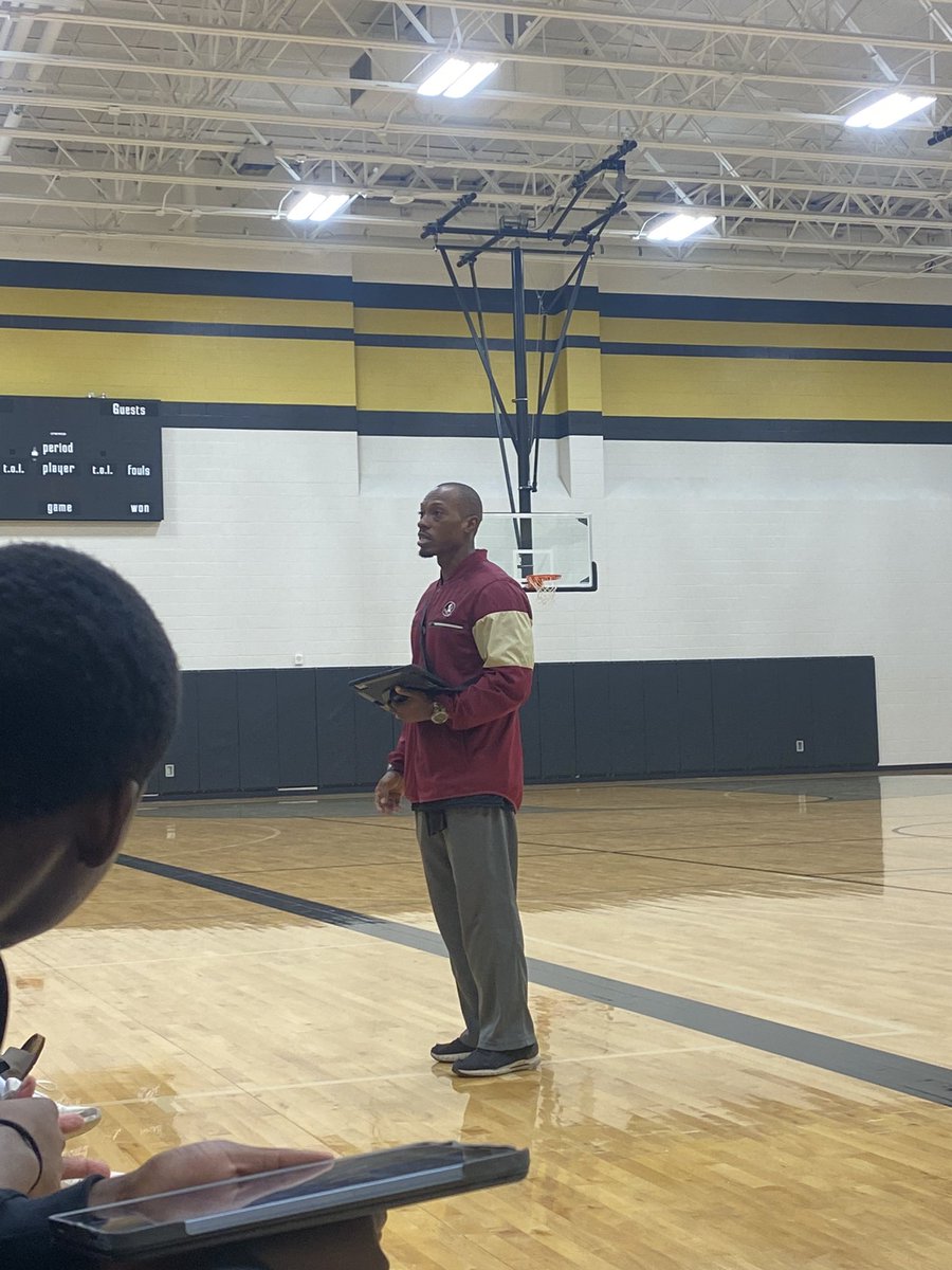 InPlaymakers's tweet image. Thankful to speak at Jordan FCA Huddle!
