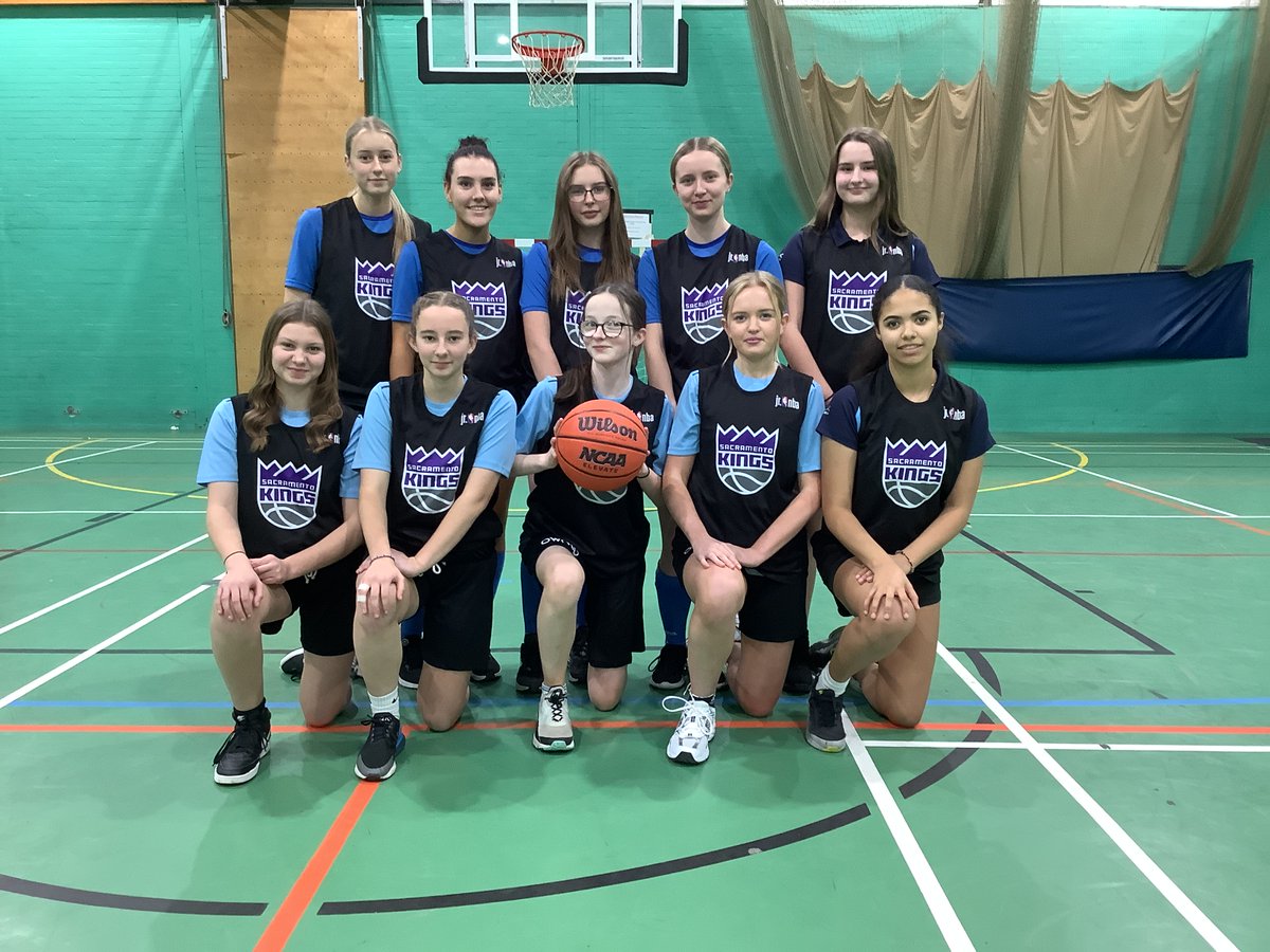 Fantastic win for our U16 Girls Basketball team beating Tarlton 36 -28 in their first game of the season in the Lancs Basketball league. Amazing!👏
#basketball #league #under16s #girlsbasketball #teamwork #amazingpeople #albanyacademy