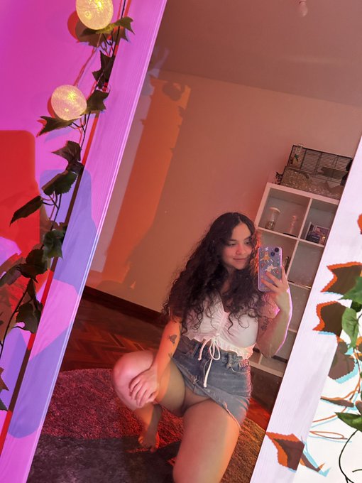 Hi guys https://t.co/mdQKQkWViT