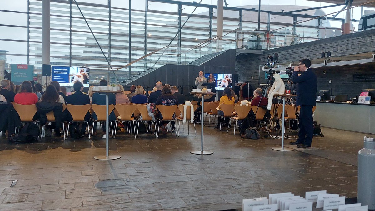 UWE_Research's tweet photo. Excited to be at The Senedd today to celebrate @HUGbyLAUGH, an @ahrcpress funded project, to help people living with Dementia. https://t.co/LDkpbm9YdP