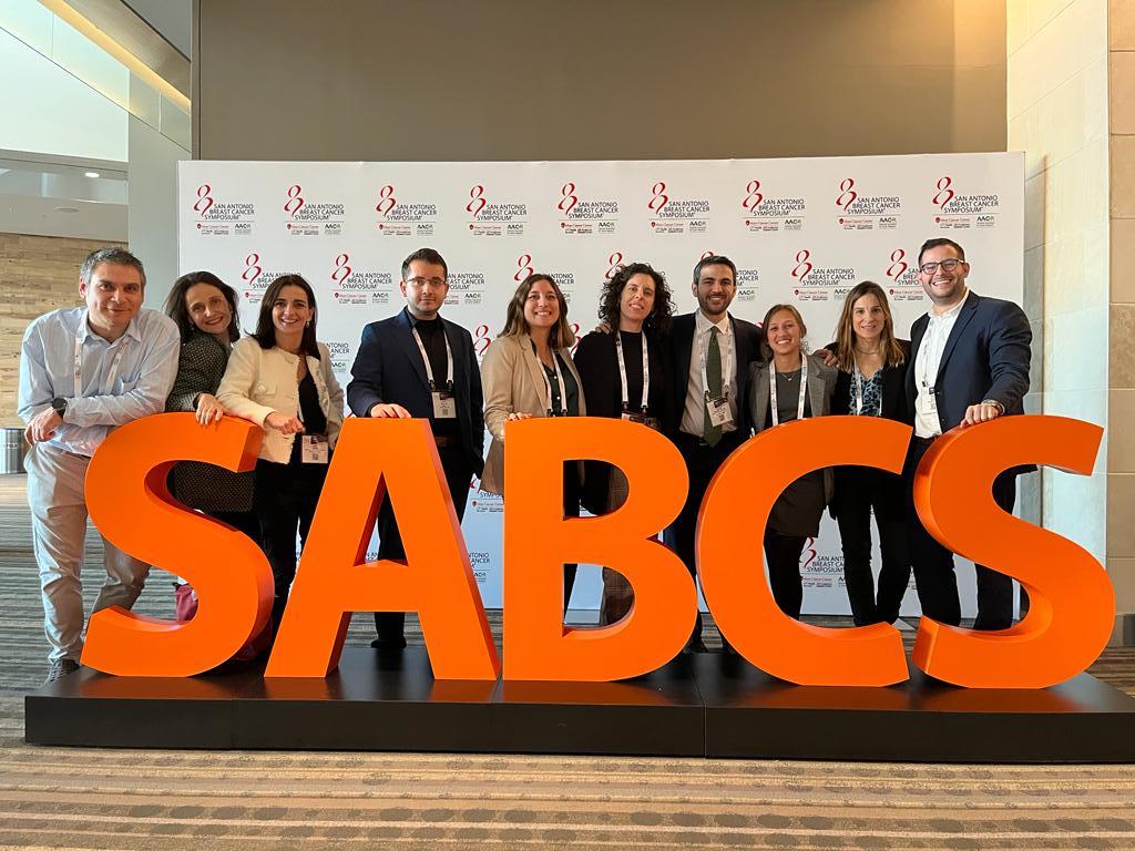 Celebrating a successful conclusion to the year with the culmination #SABCS23! 🎉 Proud to have presented 5 studies, we continue to raise the bar each year and we can’t wait to see what the future holds for us.
Thank you, San Antonio! Until next year, the journey continues! 👋