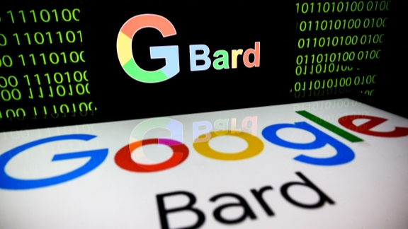 shanghaidaily's tweet photo. #Google on Wednesday infused its #Bardchatbot with a new-generation #artificialintelligence model called #Gemini, which it touts as being able to reason better than #ChatGPT and other rivals. https://t.co/DMOTLhjSu0 https://t.co/V8gYoSvcq5